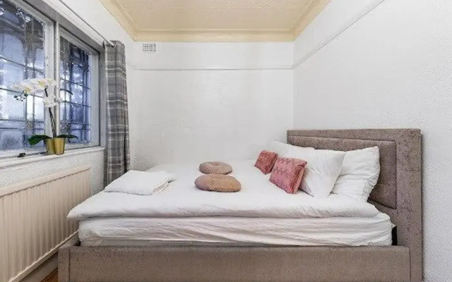 Spacious Home With Private Parking