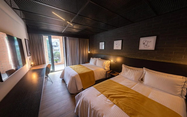 Fulton Business Luxury Hotel