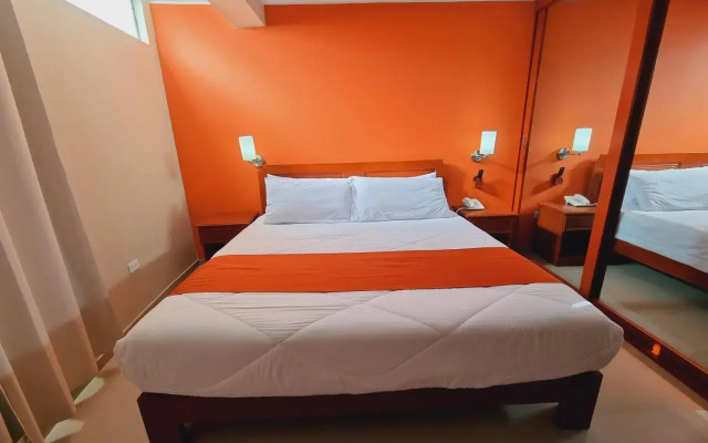 Ensenada Hotel