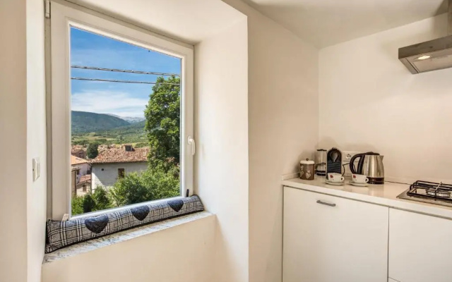 Appartamento di Design Con Vista Sui Monti
