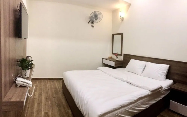 Cozy Hotel