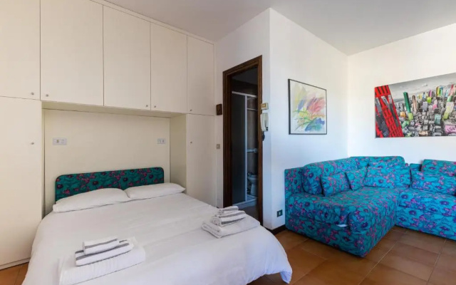 Mysa Properties - Lovely Studio between Lake and Castle