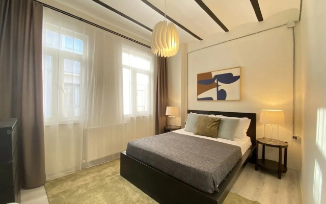 Galata s New Face Elegance