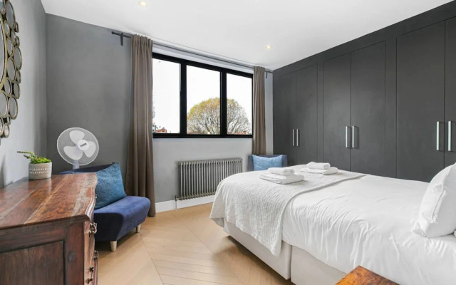 Luxury Kensington Penthouse With Huge Roof Terrace