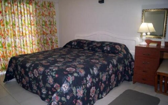 Round Rock Apartments On Sea Ltd in Christ Church, Barbados from 136$, photos, reviews - zenhotels.com guestroom
