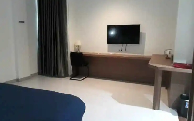 Amoda Hotel & Cafe