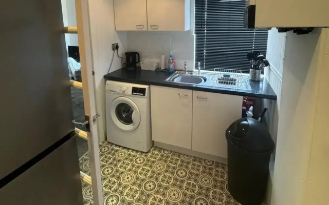 Simonside Apartment - Sleeps 6 -parking