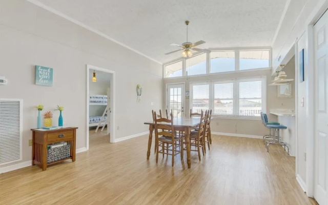 Garden City Beach House Escape!