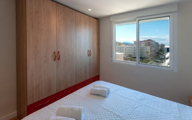 Apartment in Gandia With Sea Views & Pool