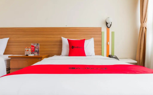 Airy Cihaurgeulis Surapati 235 Bandung