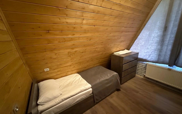 Guest rooms · Borjomi — photo 12