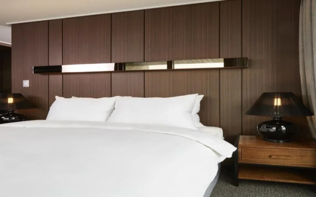 Raonstay In Perla Hotel