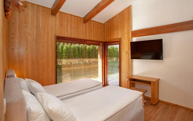 Pirin Golf Superior Villa by SSVR