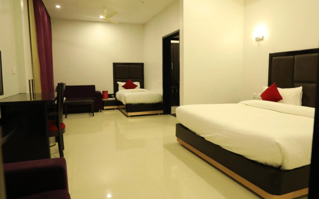 Chandra Grand