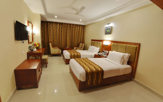 Metro Grand Hotel