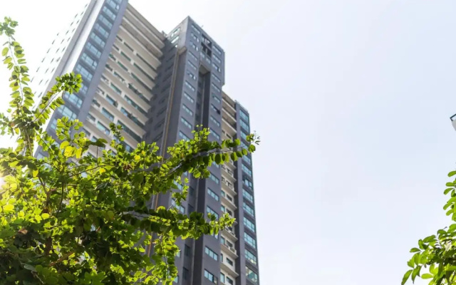 Locals Boutique Apartment Huafa Plaza 6