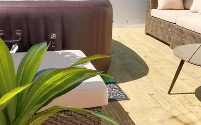 Rooftop 35m2 jacuzzi - plein sud - 2 chambres