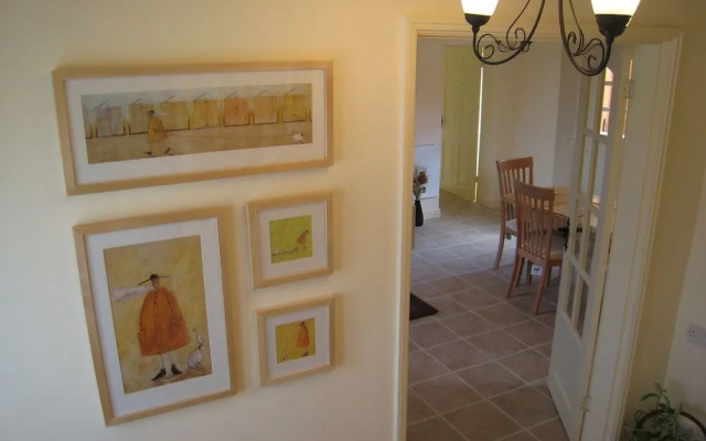 Falstaff Cottage