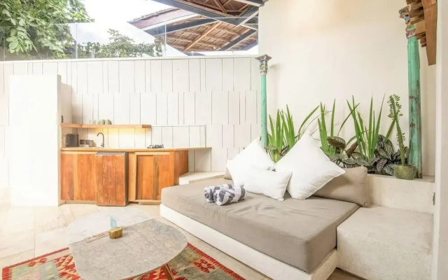 Exquisite 1-br Villa With Pool, 4 Mins to Echo Bea