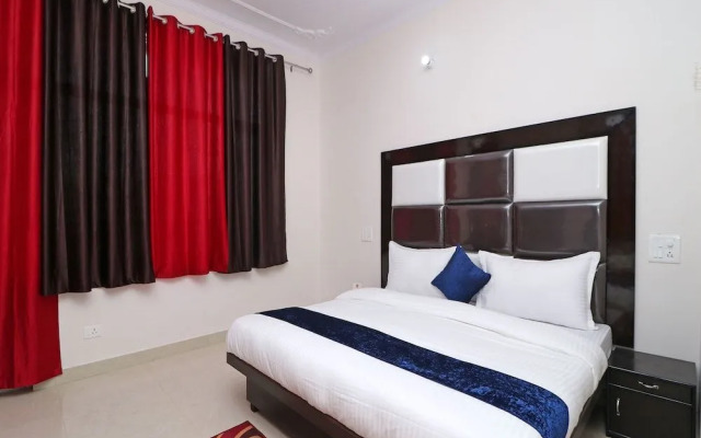 OYO 13655 Hotel Benog Breeze