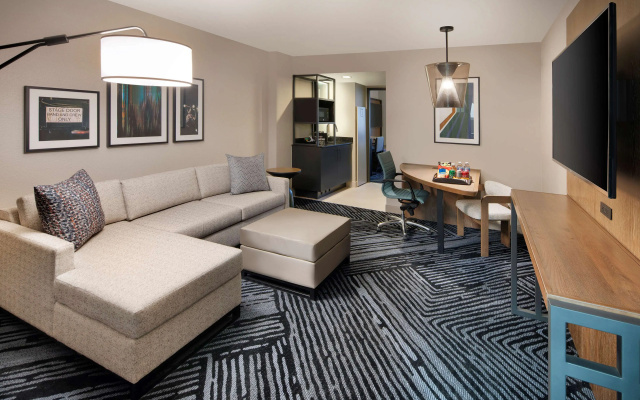 Embassy Suites by Hilton San Rafael at Marin Center