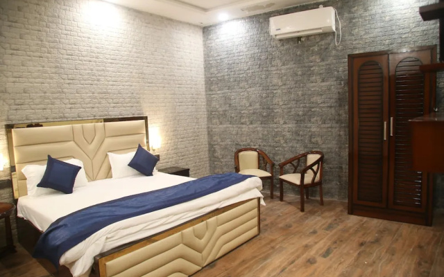 Fabhotel Brij Kaushal