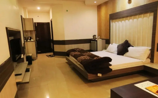Hotel Amar Palace