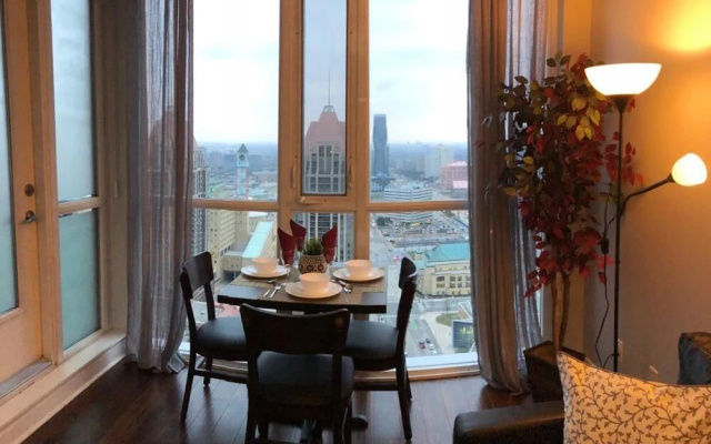 Galaxy Suites Square One