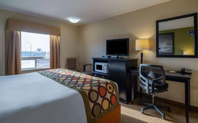 Super 8 Edmonton International Airport