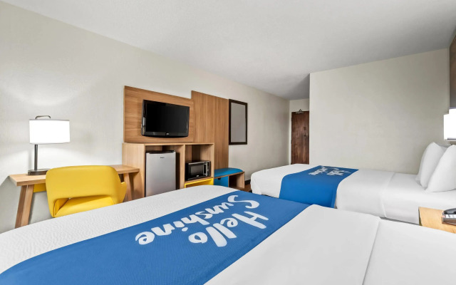 Days Inn by Wyndham Lancaster PA Dutch Country