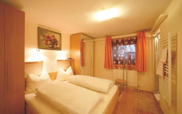 Apartment Haus Schatz