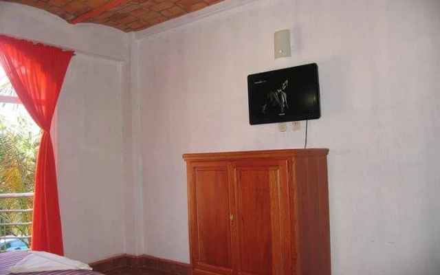 Hotel y Suites Bugambilias