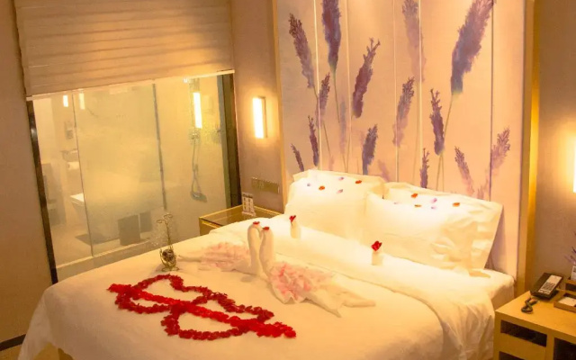 Lifeng Hotel