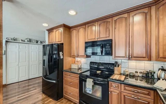 Stone Creek Meadows 205 2 Bedroom Condo