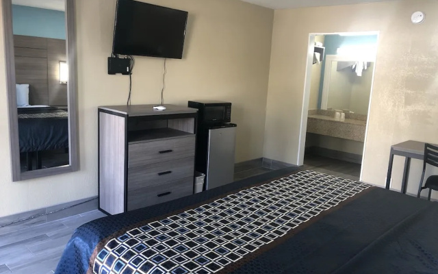 Luxury Inn & Suites