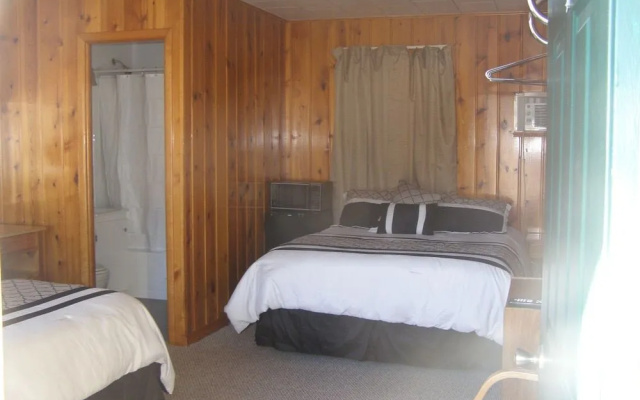 Mystic Valley Inn