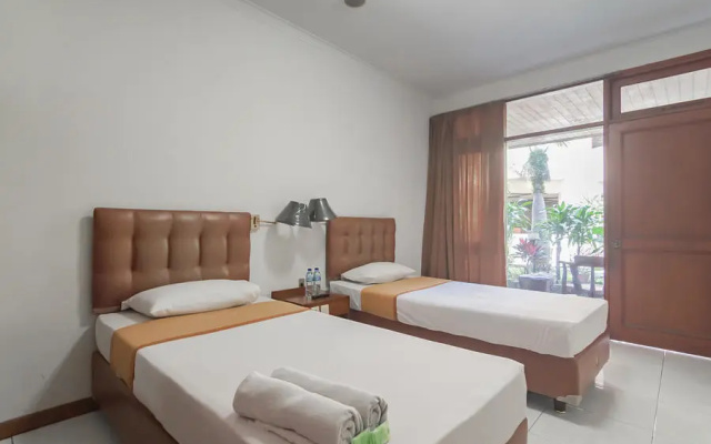 Dequr Hotel Dipati Ukur Mitra RedDoorz