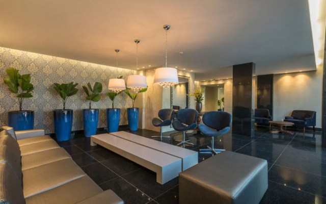 Suntory Business Hotel
