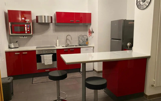 Logement Calme Et Spacieux Avec Terrasses