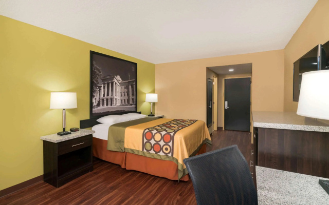 Super 8 by Wyndham Raleigh North East