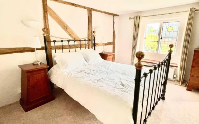 Walnut Tree House