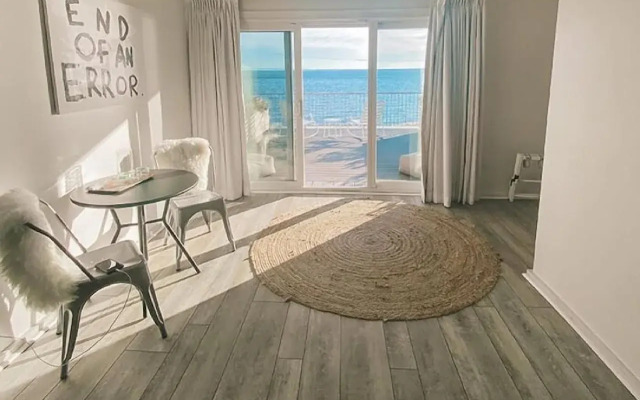 The Surfside Hotel