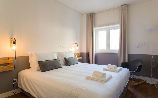 Elegant Liberdade Apartment Rentexperience