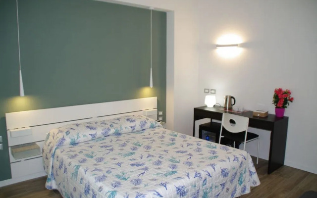 Travel House
