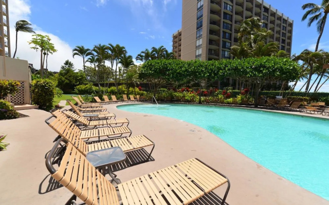 Royal Kahana 618 by RedAwning