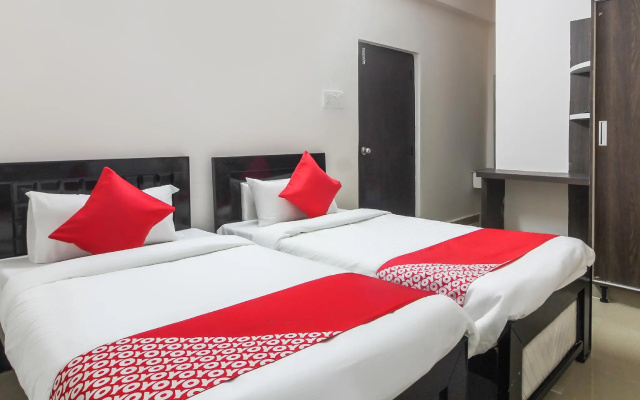 OYO 70452 Rk Hospitality
