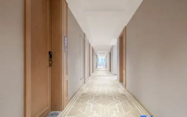 Vienna Hotel (Xinyang Xiyacheng)