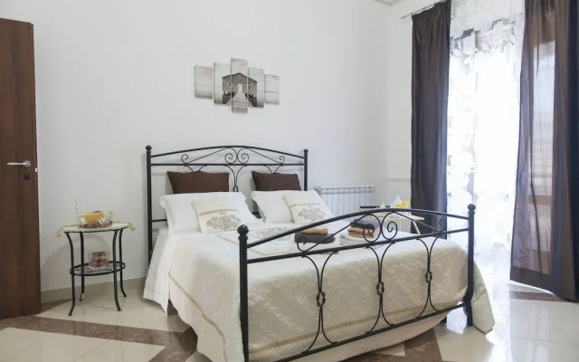 Laetitia Guest House 32
