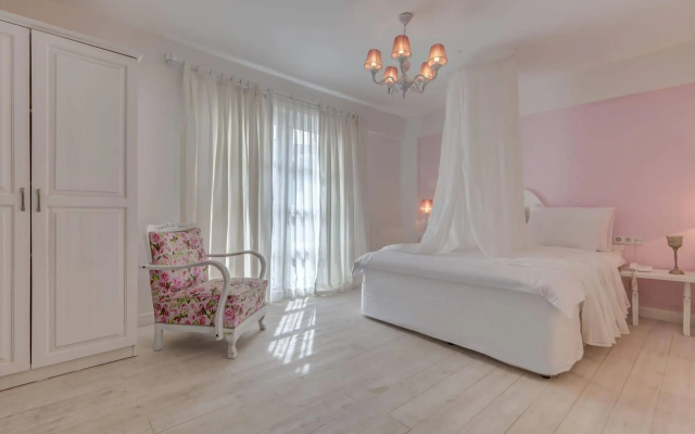 Erendira Hotel - Special Class