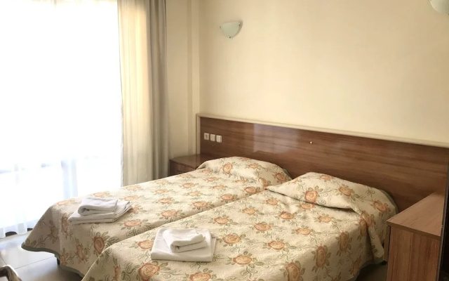 Gozdem Apart 1